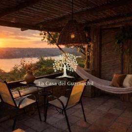 La Casa del Guamúchil, hotel en Tequesquitengo