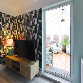 Bright & Airy 4x Bed House with Parking, hotel in Ely