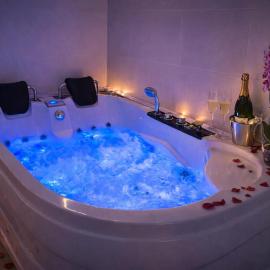 Apartamentos De la Haya & Suite con Jacuzzi, junto al Teatro Romano, хотел в Мерида