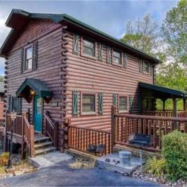 Day Dreamer Cabin w Views by Beyond Expectations