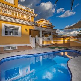 Villa María