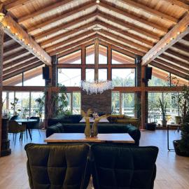 Парк-готель Щастя, hotel a Skhidnitsa