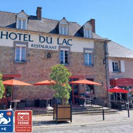 Hôtel Restaurant du Lac, hotel in Combourg