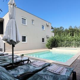 Villa Rocky with heated pool & free bikes