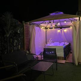 Spa& Cinéma privé en Pleine Nature à 1h de PARIS