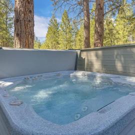 Pine Mountain - Unit 13, hotel in Sunriver