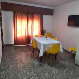 Alojamiento casa amueblada, hotel in Villa María