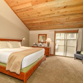 Lodge Room 024, Hotel in Black Butte Ranch