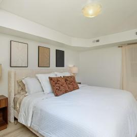 Designer 2 Bedroom Apt near Emory
