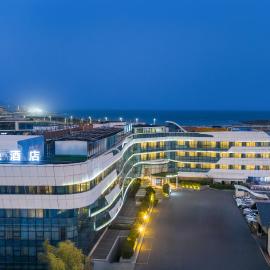 Atour Hotel Qingdao Wusi Square Xiaomai Island Seaview