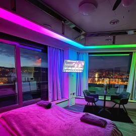 Zentrale Penthouse Suiten mit Goldstadtblick, hotell i Pforzheim