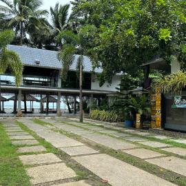 Lantau Beach Resort, hotel i Tukuran