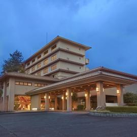 Ooedo Onsen Monogatari Premium Seiunkaku, hotell i Awara