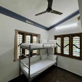 Sreekrishnapuram Family Retreat, Hotel in Karimpuzha