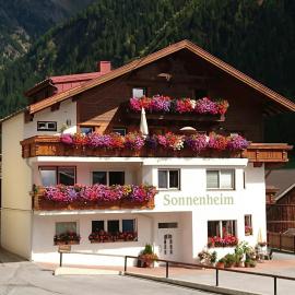 Pension Sonnenheim, hotel in Sölden