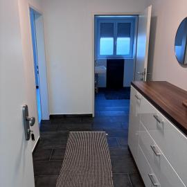 Hügelland Apartment, hotel in Elxenbach