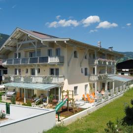 Appartements Bergsonne, hotel in Westendorf