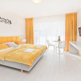 Apartament Miodowy z aneksem - Czarna Góra - Sienna, hotel i Sienna