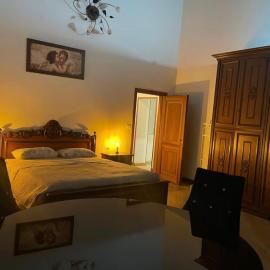 B&B Maria appartamento con stanza matrimoniale e soggiorno vicino alla fiera 2