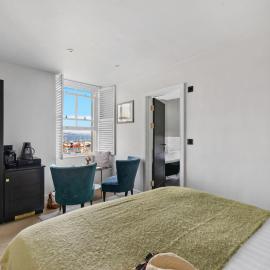 Leader Suite - Sea View - Free Wi-Fi, hotel Brixhamben