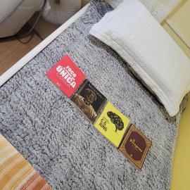 Quarto solteiro confortável - Confortable single bedroom – hotel w mieście Salvador