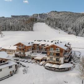 Stockinggut by AvenidA, hôtel à Leogang