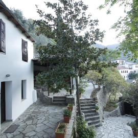 Pelion Secluded House, hótel í Makrinítsa