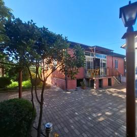 Grigoleti, Iliko Home, viešbutis mieste Grigoletis