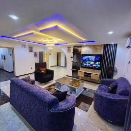 Bellconpet Apartment: Sagisa şehrinde bir otel