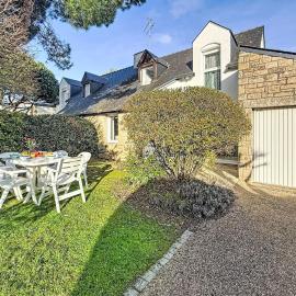 Holiday Home Clos de Kerallan by Interhome