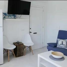 Apartamento con Vistas al Mar, hotel in Cala en Forcat