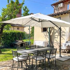 1 Bedroom Awesome Home In Sansepolcro, hotelli kohteessa Sansepolcro