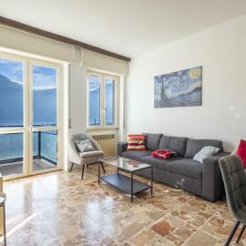 Apartment Lovere Balcony View by Interhome, hotel a Lovere