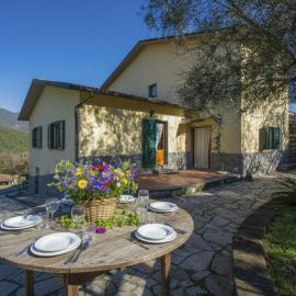 Holiday Home Pianaccio by Interhome