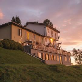 Rifugio Campiglio, hotel a Alpe di Dumenza