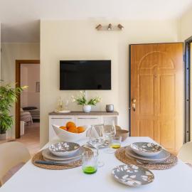 MICHI Holiday Home Tortolì - No Aziende e società