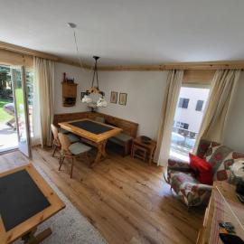 Apartment Chesa Pignola by Interhome
