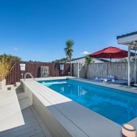 Sunkissed Pool Villa - Mangawhai Holiday Home