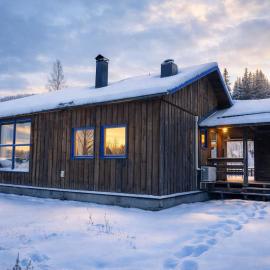 Skutstuga 4 - Gruvbacken Huså, Hotel in Järpen