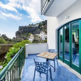 Serenity house Amalfi, Hotel in Amalfi