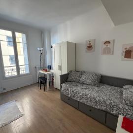 Studio aux portes de Paris, hotell i Gentilly