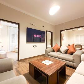 Cozy Maadi Nile Apartments Prime Location - 5 Min to the Nile, hotel in Cairo