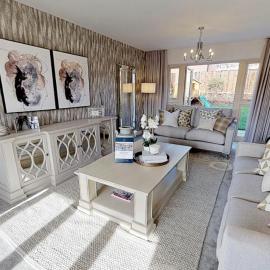 The Harrington - 5 bedrooms, sleeps 10, driveway, contractor friendly, hotel a Henlow