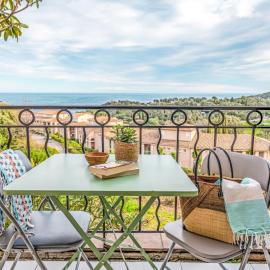 Apartment J6 174 L'Esquinade by Interhome