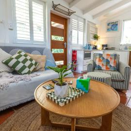 The Lotus Cottage Maleny, hotel in Witta