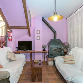 Rural Holiday Home in Casas Del Monte