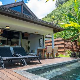 Villa Māha Iti 2 - Little Villa w Private Pool, Hotel in Papetoai