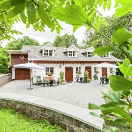 Peaceful Nature Stay in Bohon