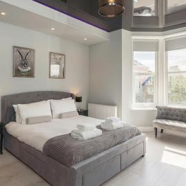 Coastal Gem - Uk2773