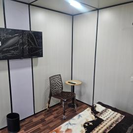 Chillora cafe, hotel a Mahlān